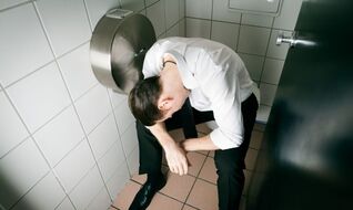 Signs and symptoms of male prostatitis